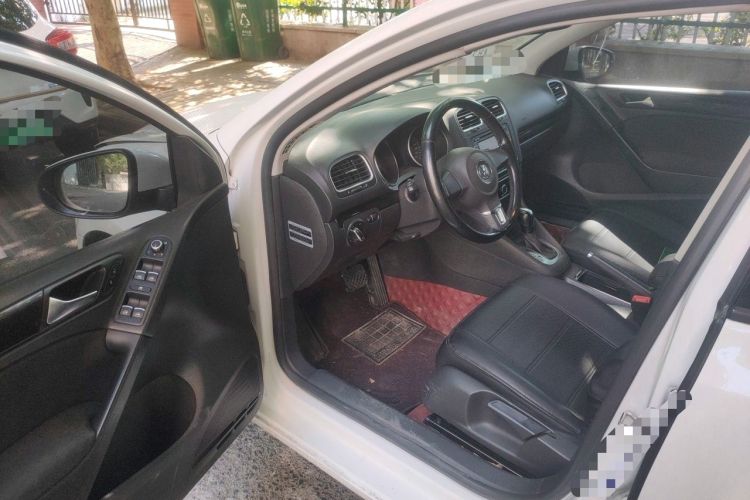 Used Volkswagen Golf 2012 1.6L Automatic Comfort Model Driver Seat