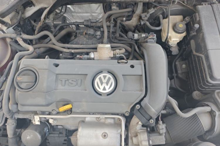 Used Volkswagen Golf 2012 1.4 TSI Automatic Comfort Edition Engine Bay