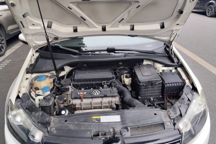 Used Volkswagen Golf 2012 1.6L Automatic Comfort Model Engine Bay