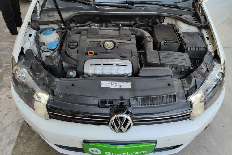 Used Volkswagen Golf 2012 1.4TSI Comfort Convertible Edition Engine Bay