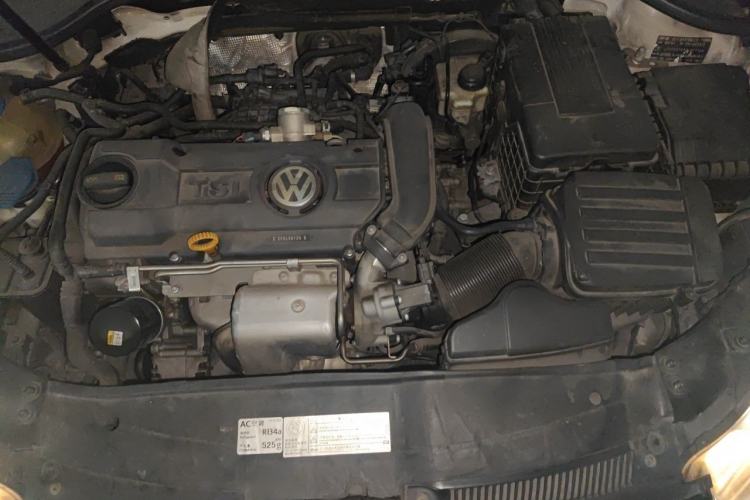 Used Volkswagen Golf 2012 1.4TSI Automatic Luxury Edition Engine Bay