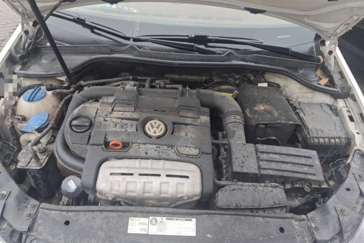 Used Volkswagen Golf 2012 1.4TSI Comfort Convertible Edition Engine Bay