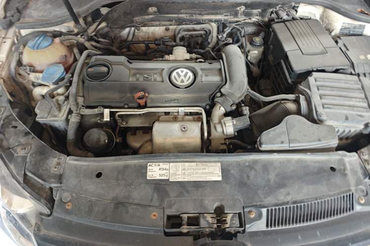 Used Volkswagen Golf 2012 1.4 TSI Automatic Comfort Edition Engine Bay