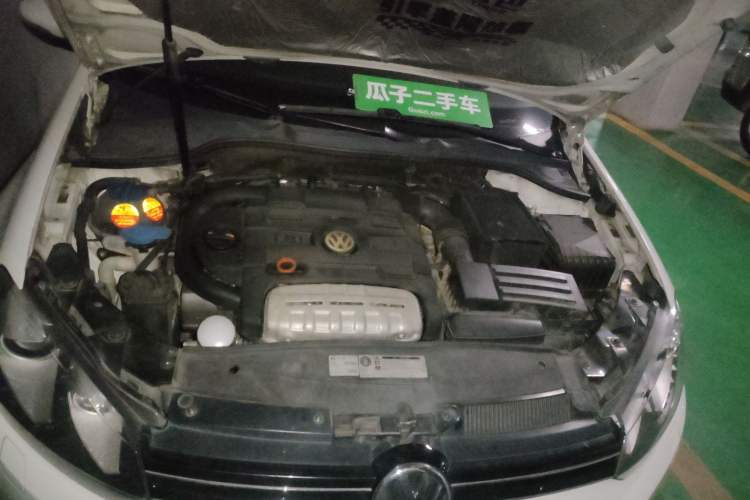 Used Volkswagen Golf 2012 1.4TSI Luxury Convertible Edition Engine Bay