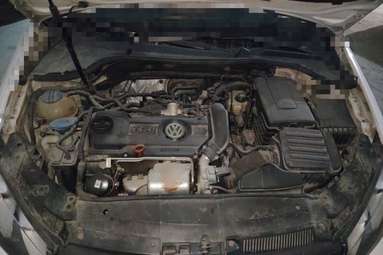 Used Volkswagen Golf 2012 1.4 TSI Automatic Comfort Edition Engine Bay