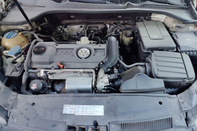 Used Volkswagen Golf 2012 1.4 TSI Automatic Comfort Edition Engine Bay