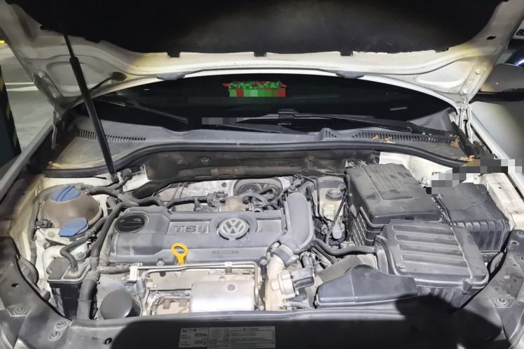 Used Volkswagen Golf 2012 1.4TSI Automatic Luxury Edition Engine Bay