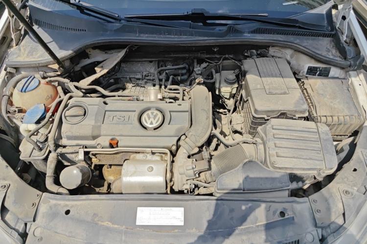 Used Volkswagen Golf 2012 1.4 TSI Automatic Comfort Edition Engine Bay