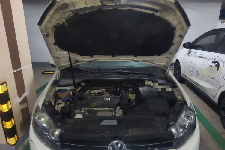 Used Volkswagen Golf 2012 1.4 TSI Automatic Comfort Edition Engine Bay