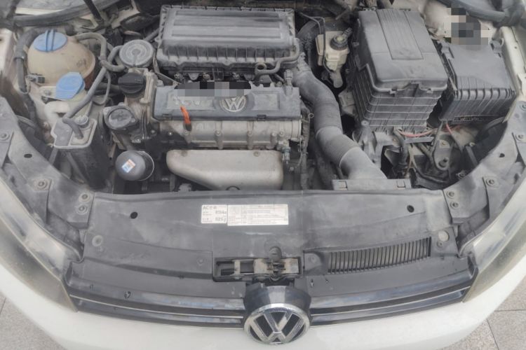 Used Volkswagen Golf 2012 1.6 Manual Comfort Edition Engine Bay