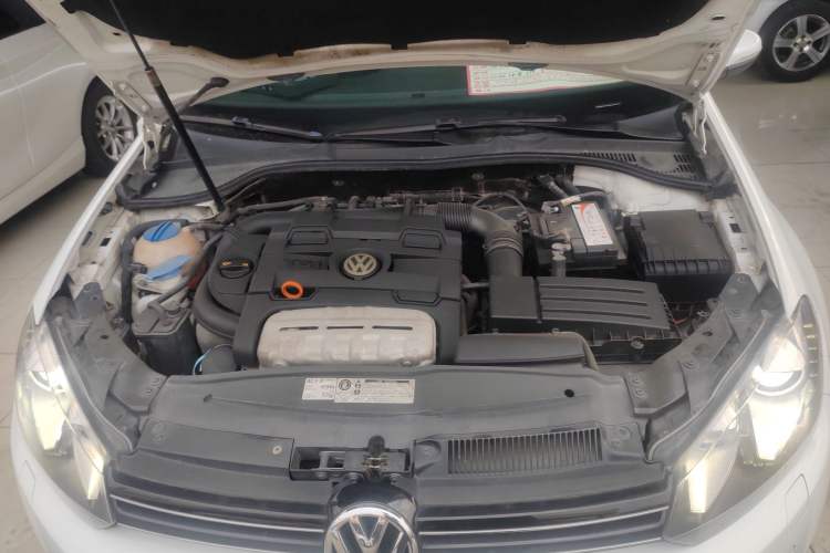 Used Volkswagen Golf 2012 1.4TSI Luxury Convertible Edition Engine Bay