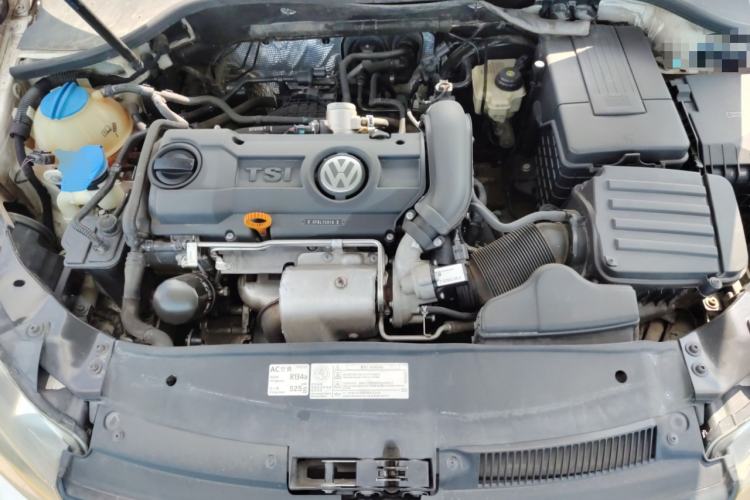 Used Volkswagen Golf 2012 1.4TSI Automatic Luxury Edition Engine Bay