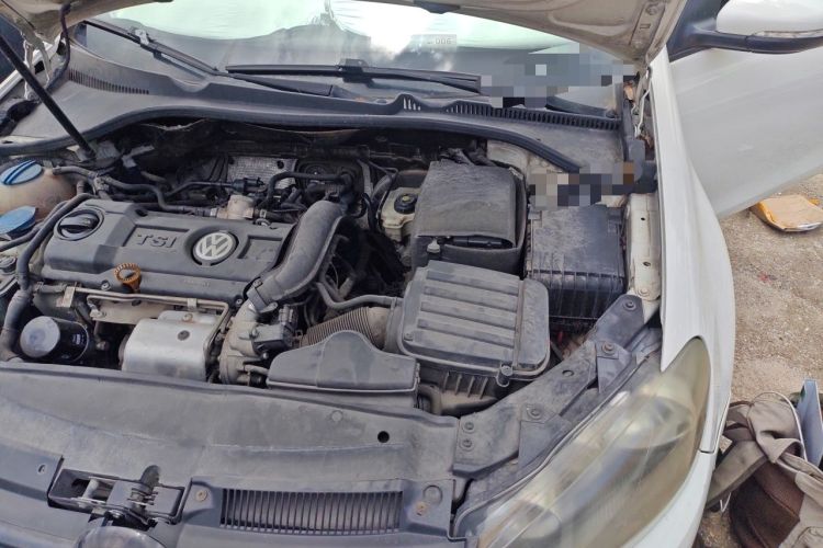 Used Volkswagen Golf 2012 1.4 TSI Manual Comfort Edition Engine Bay Left