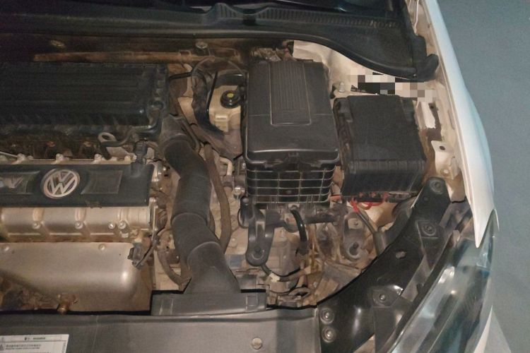 Used Volkswagen Golf 2012 1.6L Automatic Comfort Model Engine Bay Left
