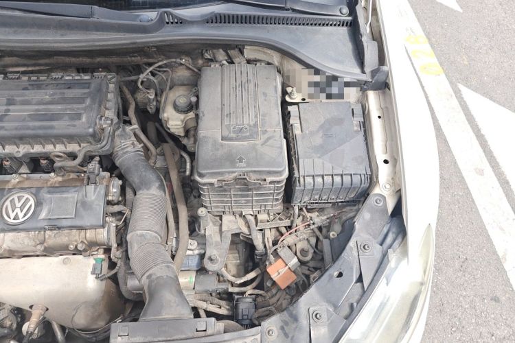 Used Volkswagen Golf 2012 1.6L Automatic Comfort Model Engine Bay Left