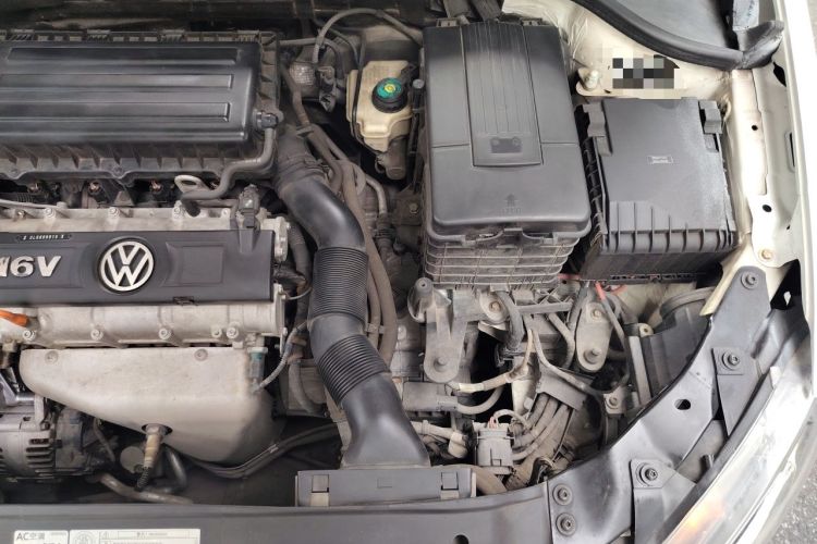 Used Volkswagen Golf 2012 1.6L Automatic Fashion Model Engine Bay Left
