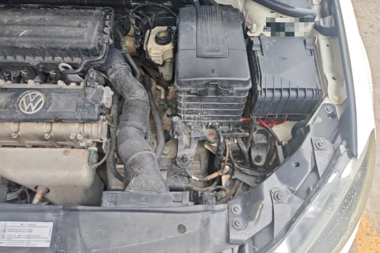 Used Volkswagen Golf 2012 1.6L Automatic Comfort Model Engine Bay Left