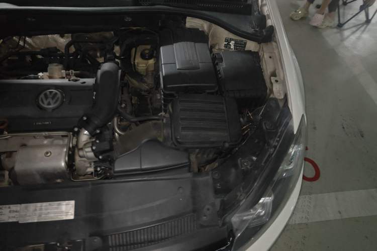 Used Volkswagen Golf 2012 1.4TSI Automatic Luxury Edition Engine Bay Left