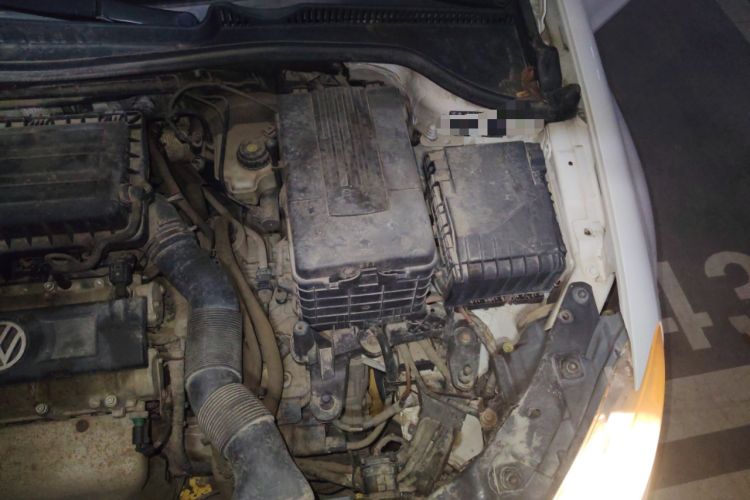 Used Volkswagen Golf 2012 1.6L Automatic Comfort Model Engine Bay Left