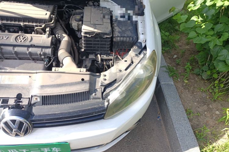 Used Volkswagen Golf 2012 1.6L Automatic Comfort Model Engine Bay Left