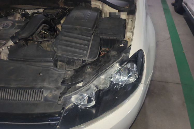Used Volkswagen Golf 2012 1.4 TSI Automatic Comfort Edition Engine Bay Left