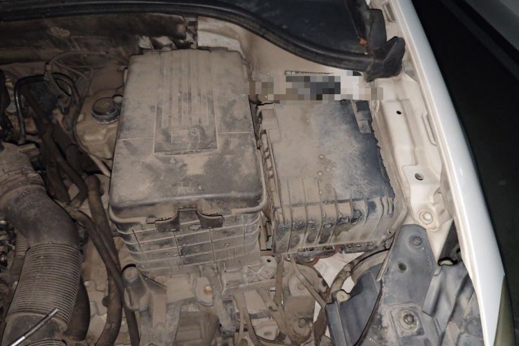 Used Volkswagen Golf 2012 1.6L Automatic Comfort Model Engine Bay Left
