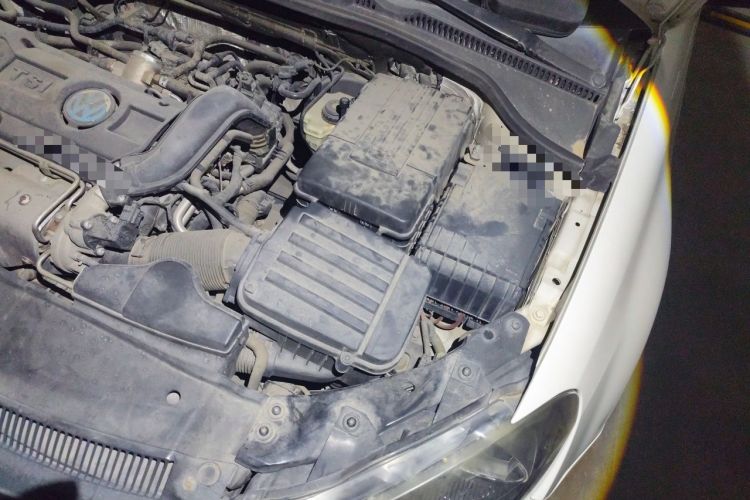 Used Volkswagen Golf 2012 1.4 TSI Automatic Comfort Edition Engine Bay Left