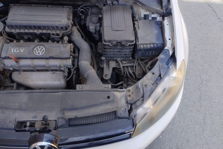 Used Volkswagen Golf 2012 1.6L Automatic Comfort Model Engine Bay Left
