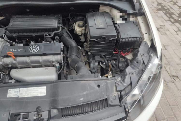 Used Volkswagen Golf 2012 1.6L Automatic Fashion Model Engine Bay Left