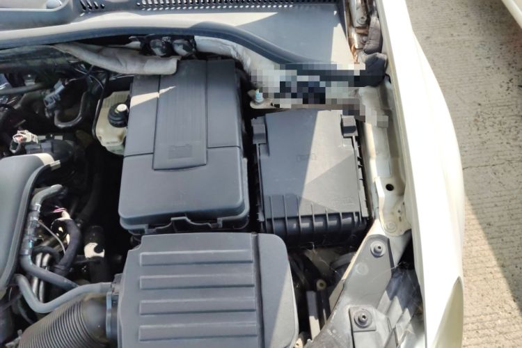 Used Volkswagen Golf 2012 1.4TSI Automatic Luxury Edition Engine Bay Left