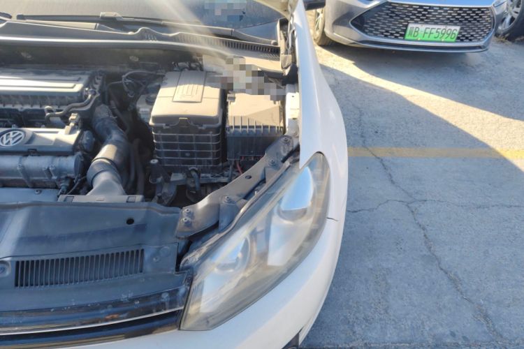 Used Volkswagen Golf 2012 1.6L Automatic Comfort Model Engine Bay Left