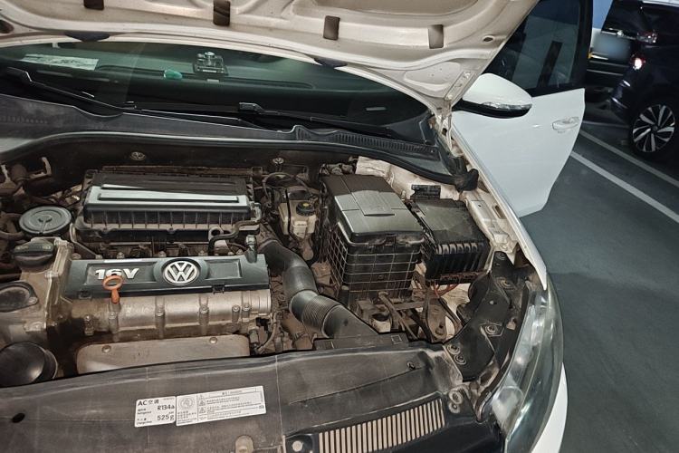 Used Volkswagen Golf 2012 1.6L Automatic Comfort Model Engine Bay Left