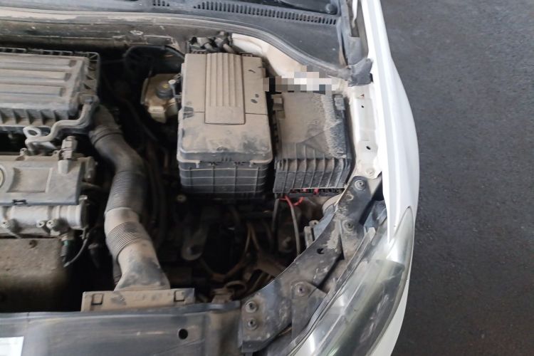Used Volkswagen Golf 2012 1.6L Automatic Comfort Model Engine Bay Left