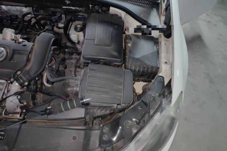 Used Volkswagen Golf 2012 1.4 TSI Automatic Comfort Edition Engine Bay Left