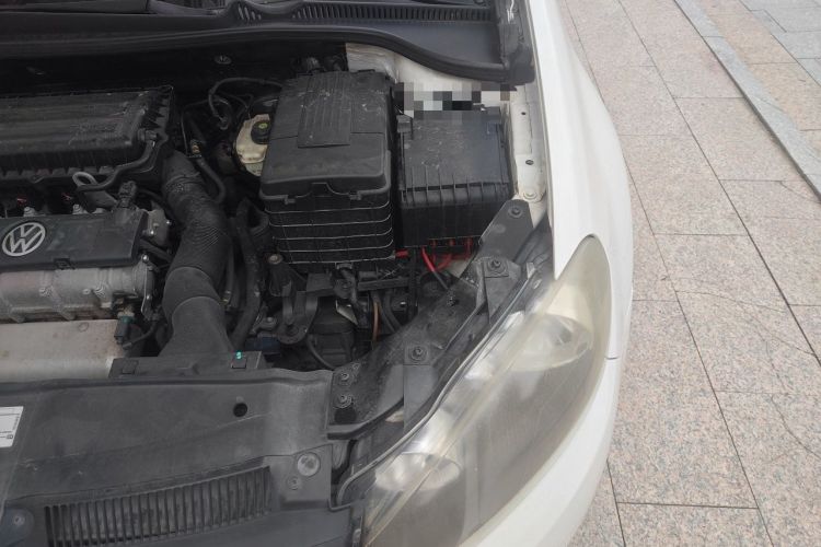 Used Volkswagen Golf 2012 1.6L Automatic Comfort Model Engine Bay Left
