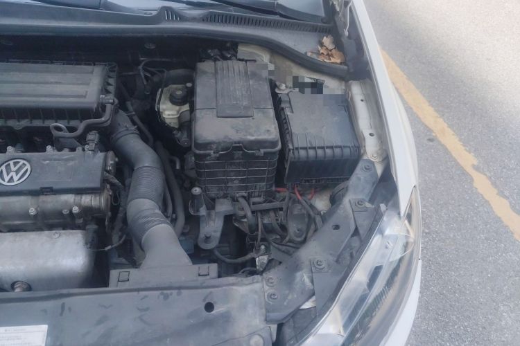 Used Volkswagen Golf 2012 1.6L Automatic Comfort Model Engine Bay Left