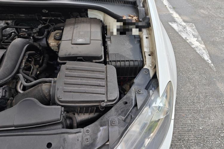 Used Volkswagen Golf 2012 1.4 TSI Automatic Comfort Edition Engine Bay Left
