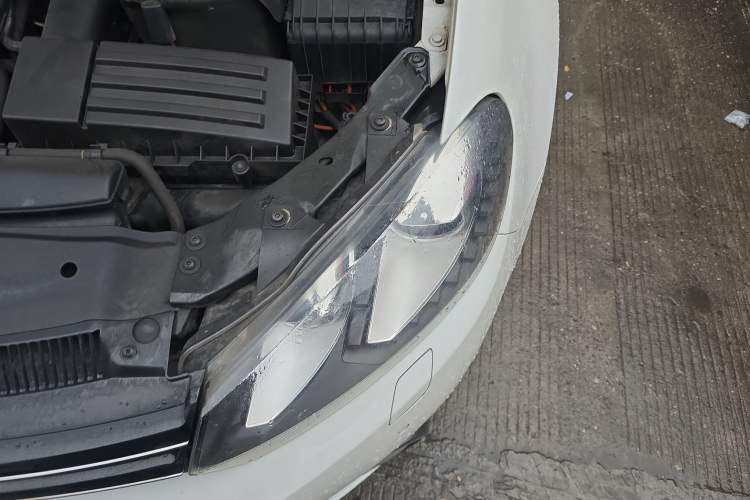 Used Volkswagen Golf 2012 1.4TSI Luxury Convertible Edition Engine Bay Left