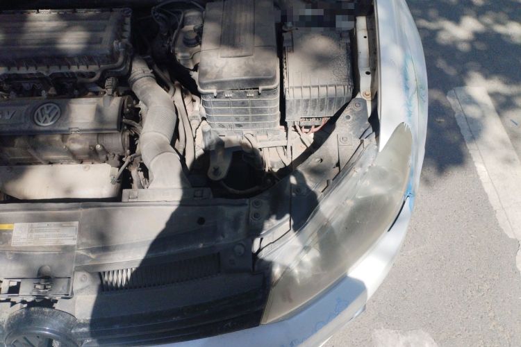 Used Volkswagen Golf 2012 1.6L Automatic Comfort Model Engine Bay Left