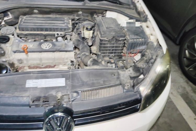 Used Volkswagen Golf 2012 1.6L Automatic Comfort Model Engine Bay Left