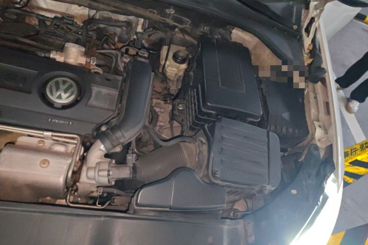 Used Volkswagen Golf 2012 1.4 TSI Automatic Comfort Edition Engine Bay Left