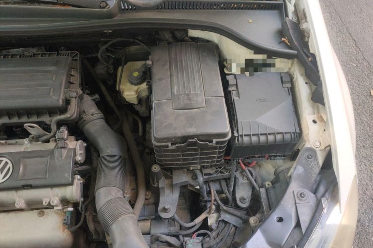 Used Volkswagen Golf 2012 1.6L Automatic Comfort Model Engine Bay Left