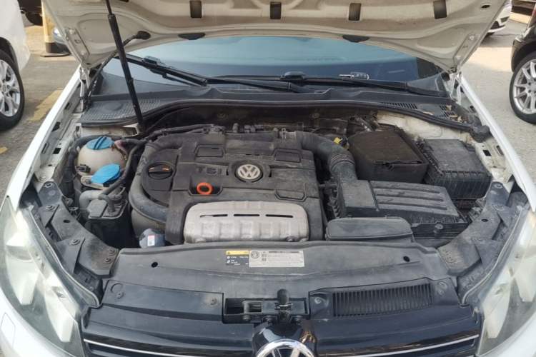Used Volkswagen Golf 2012 1.4TSI Luxury Convertible Edition Engine Bay