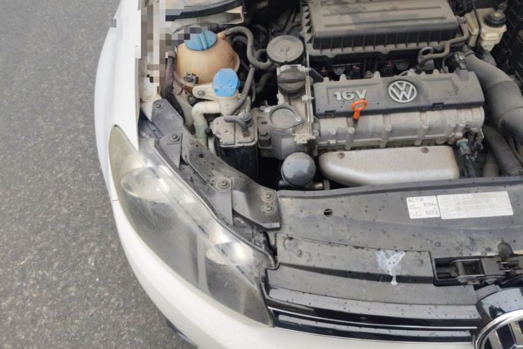 Used Volkswagen Golf 2012 1.6L Automatic Comfort Model Engine Bay Right