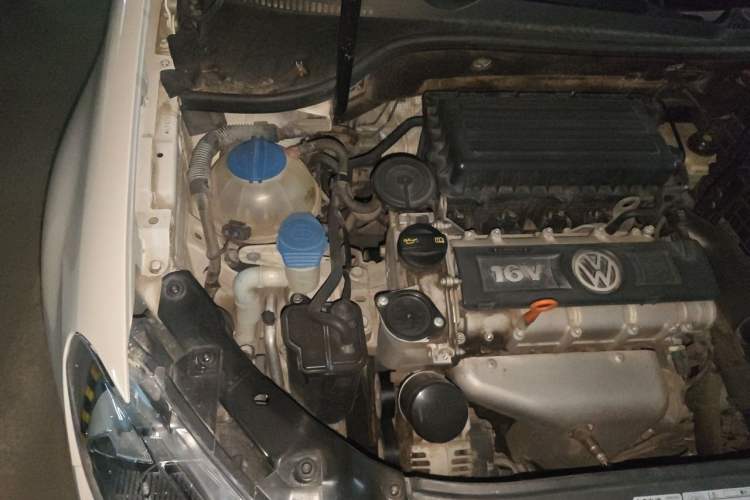 Used Volkswagen Golf 2012 1.6L Automatic Comfort Model Engine Bay Right