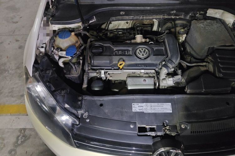 Used Volkswagen Golf 2012 1.4 TSI Manual Comfort Edition Engine Bay Right
