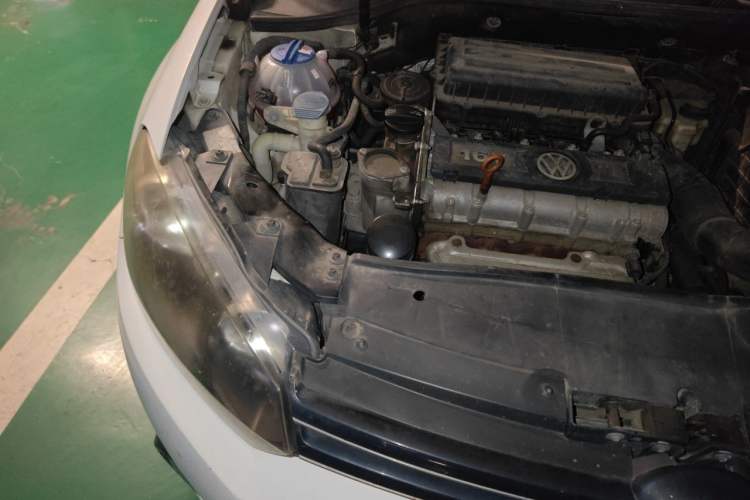 Used Volkswagen Golf 2012 1.6L Automatic Comfort Model Engine Bay Right