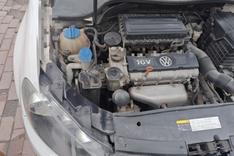 Used Volkswagen Golf 2012 1.6L Automatic Comfort Model Engine Bay Right