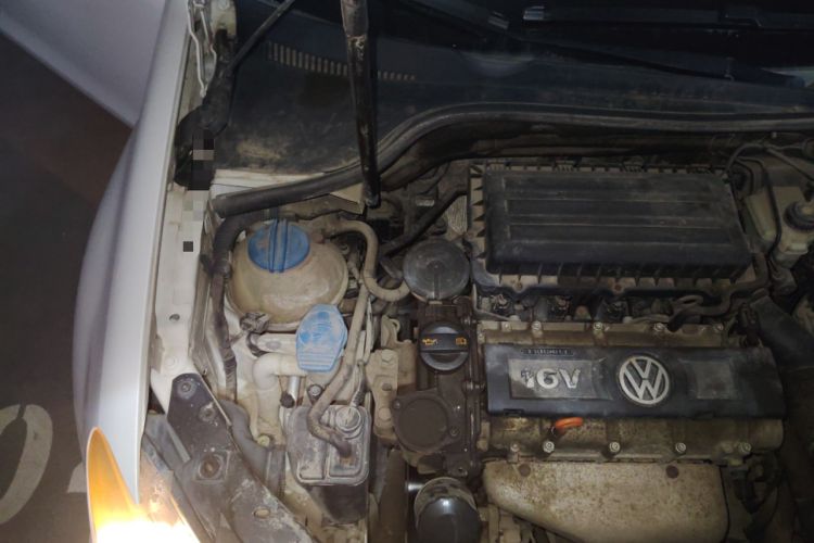 Used Volkswagen Golf 2012 1.6L Automatic Comfort Model Engine Bay Right