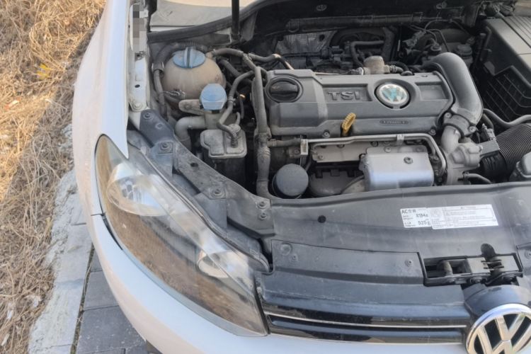 Used Volkswagen Golf 2012 1.4 TSI Automatic Comfort Edition Engine Bay Right